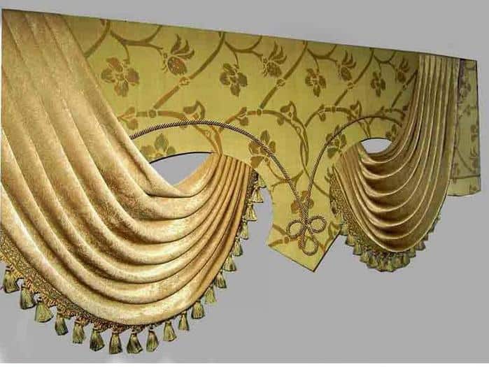 merevitett draperia kepe