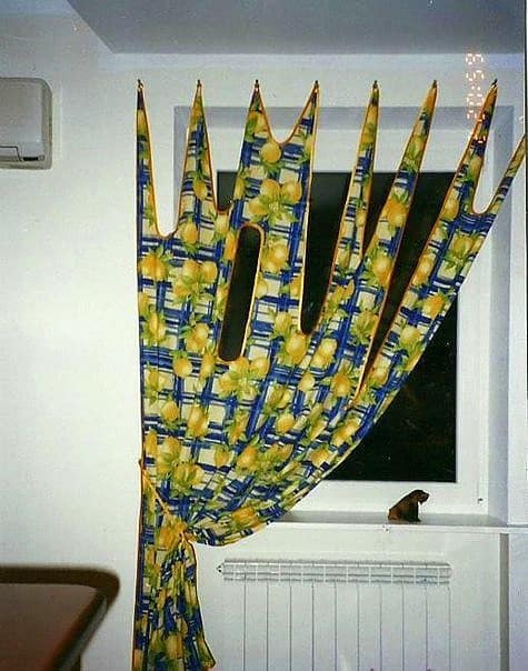 borzasztó függönyök 5