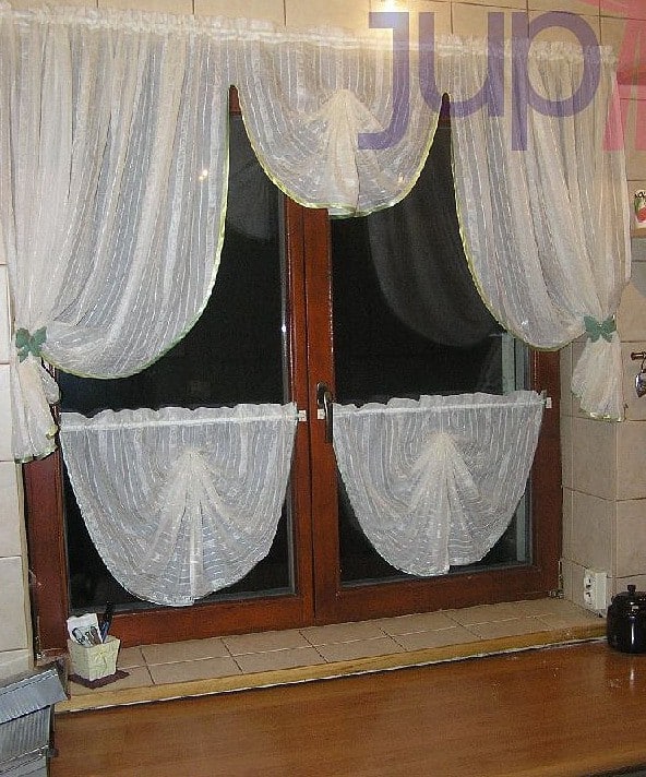 borzasztó függönyök 22