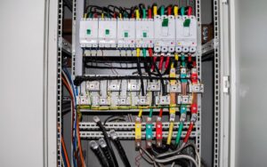 ABB Frequentieregelaars transformeren industriële procescontrole