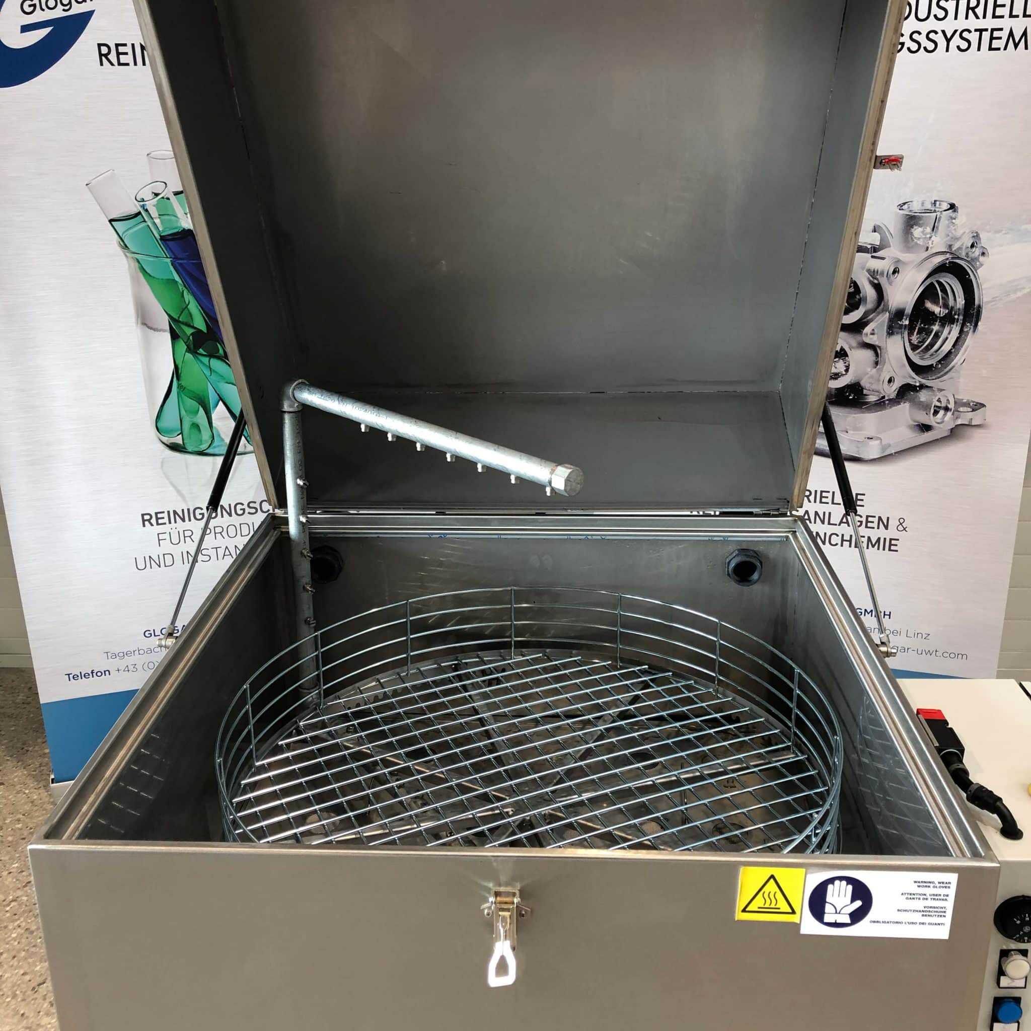 Teilereinigungsanlage L FP Korbantrieb