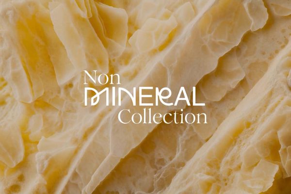 Envase ReKeepEat de PET reciclable con tapa resellable para conservar alimentos