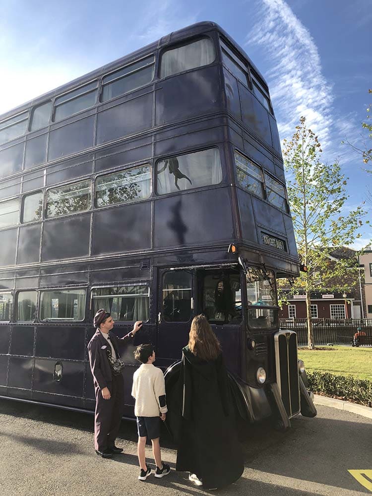 Universal Orlando Resort | The Ultimate Guide on a Budget Checking out the Knight Bus at Universal