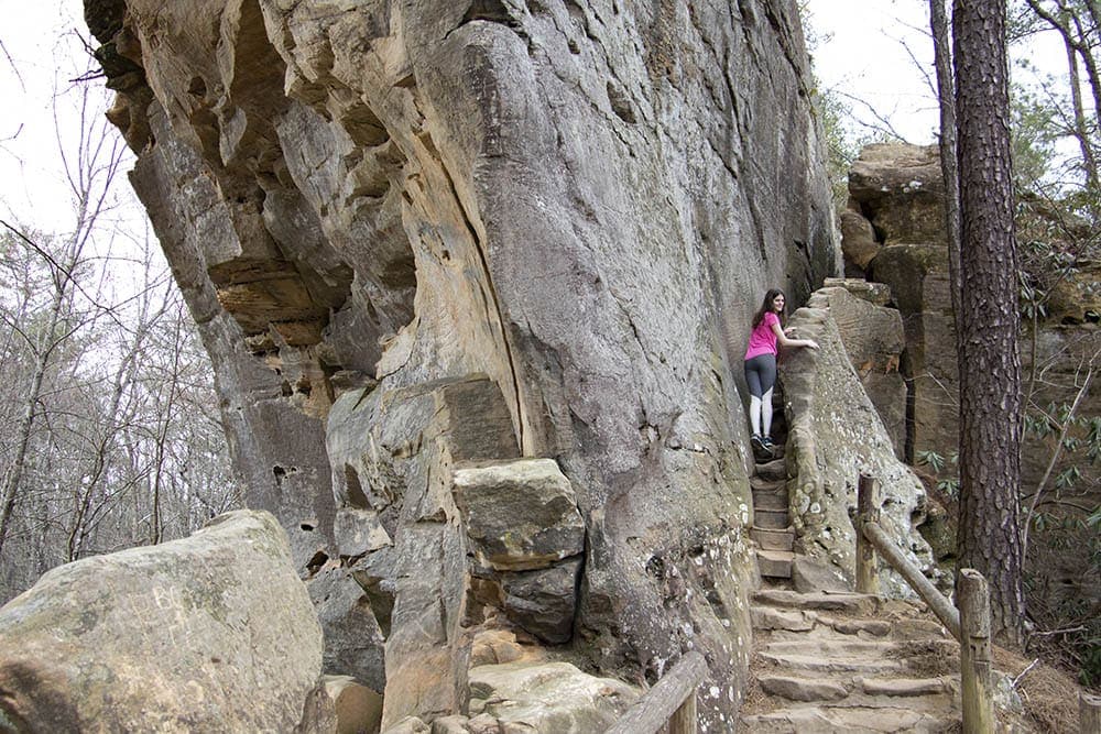Natural Bridge State Resort Park – Ultimate Guide Fat Man's Squeeze stairway to the top of the Natural Bridge in Kentucky.
