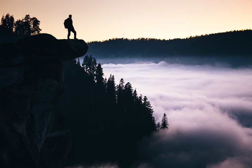 4 Amazing Spring Break Destinations That Won’t Break the Bank whitaker point trailhead | spring break destinations