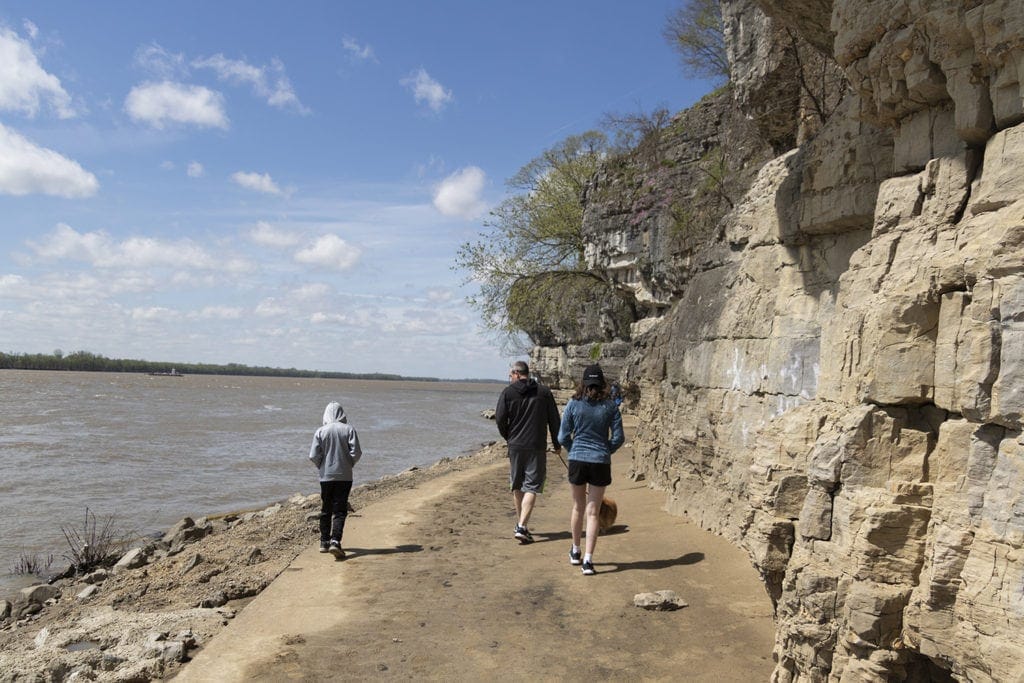 Shawnee Review: Top Things to Do in Shawnee National Forest Shawnee Review: Top Things to Do in Shawnee National Forest cave in rock southern illinois things to do
