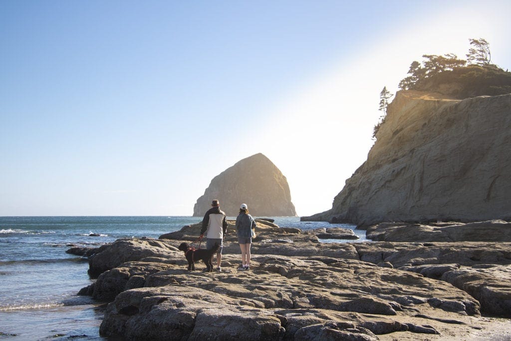 17 Best Day Hikes in Oregon You Don’t Want to Miss (Dog & Family-Friendly) Cape Kiwanda Oregon is a beautiful place to explore and enjoy a short hike along the coast and up sand dunes.