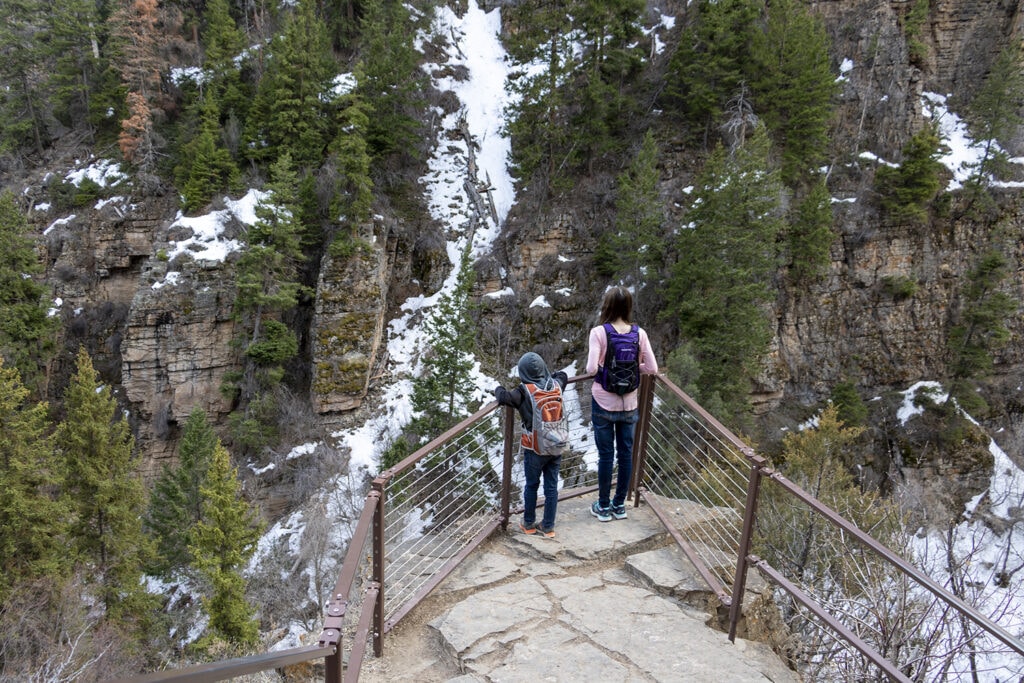 Hiking Hanging Lake in Colorado – The Ultimate Guide Looking out over the canyon on Hanging Lake trail.