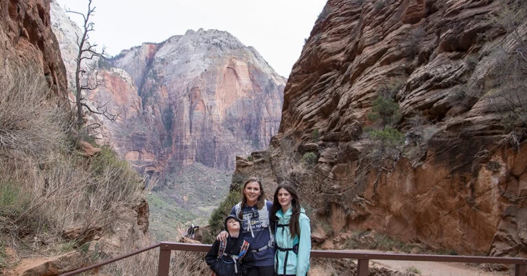 What to Pack for Zion National Park: A family-friendly Guide