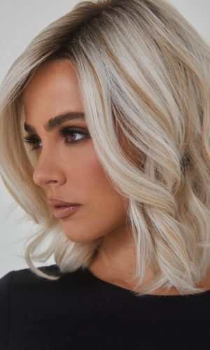 Vero White Rose Bld R94836 1536eef4 f1ef 47ca 9268 cb271c12d5a5.jpg