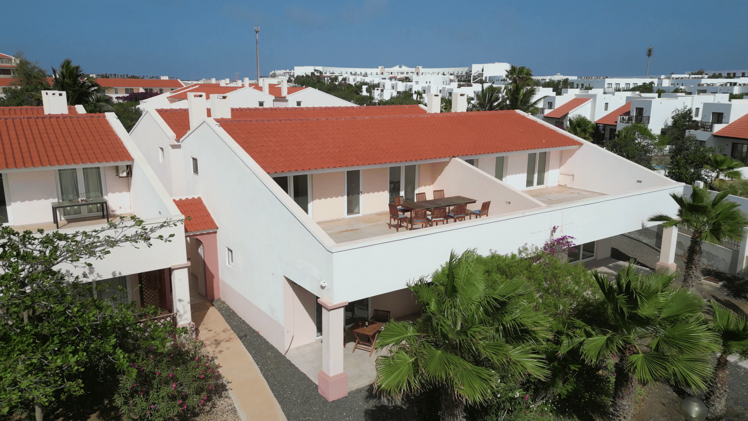 Aerial View: Paradise Beach: 3 Bed Ocean View Townhouse.