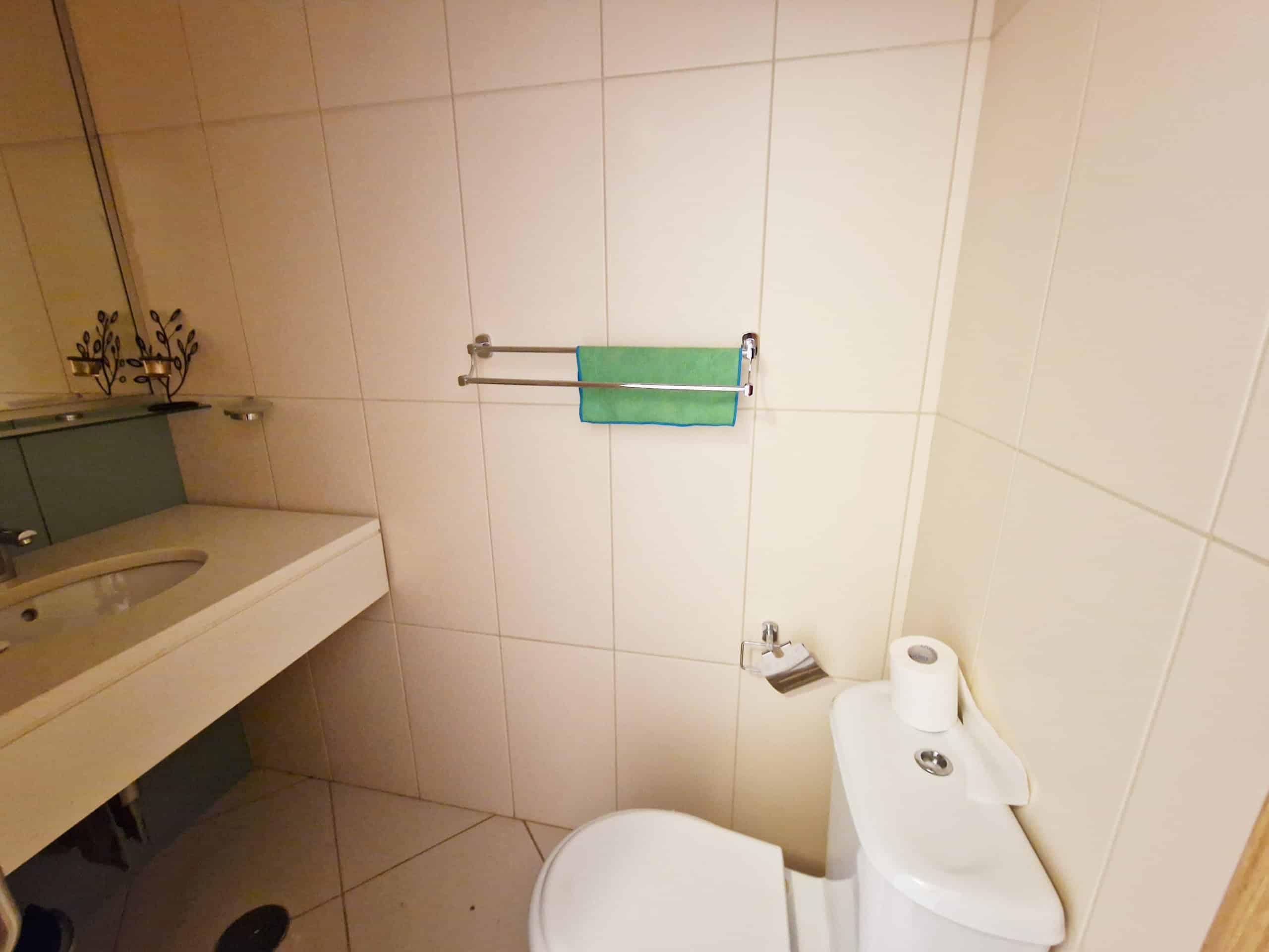 Downstairs restroom - Vila Verde Townhouse with Pool Views