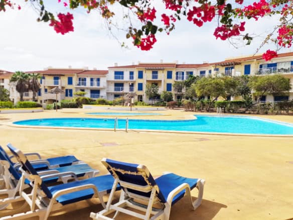 Communal Pool - Ground Floor 2 Bed KEY READY Apartment: Coprosma, Vila Verde, Sal Cape Verde