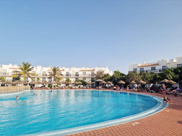 Pool View: Sol Dunas: One Bedroom Furnished Apartment for Sale