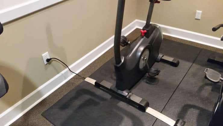 Trip and fall claim at a Miami, Florida apartment complex gym on a power cord.