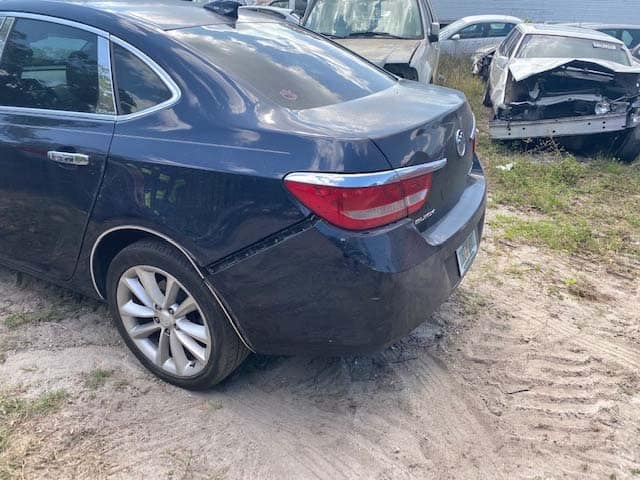 damage to the back of the car that had uninsured motorist insurance coverage