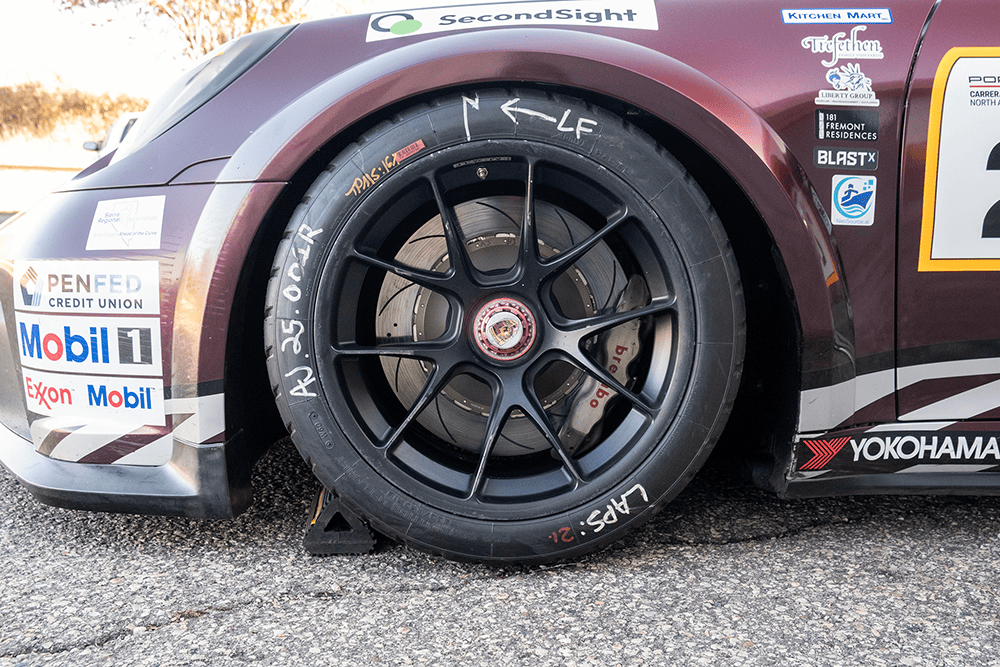 Close-up of a racing wheel on a Kellymoss Porsche 911 GT3 Cup car.