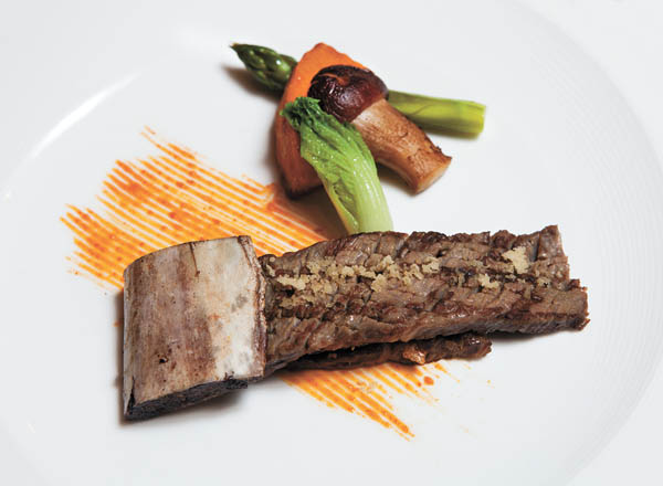 Galbi (barbecued short ribs) 