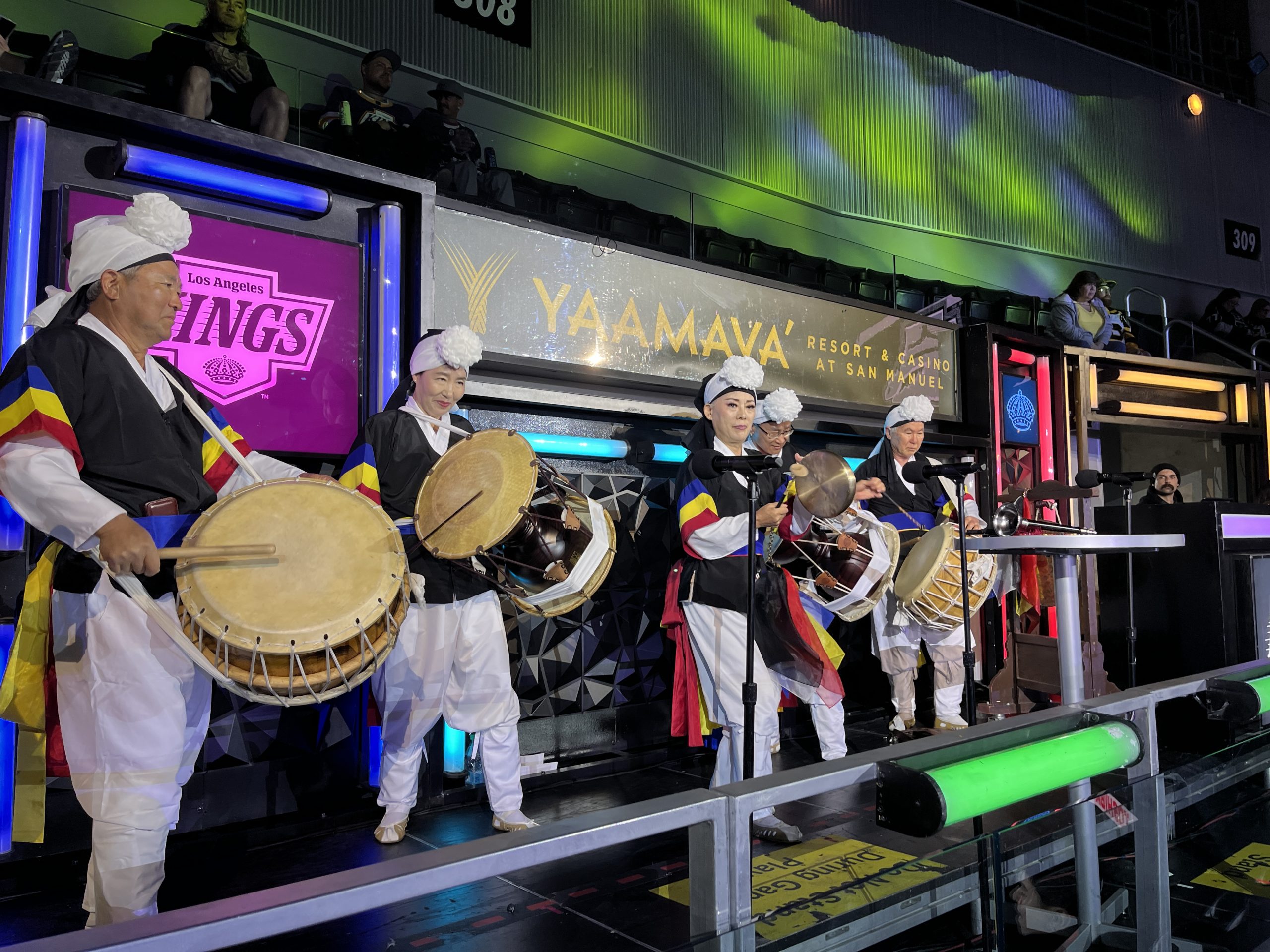 Korean drumming team performs at LA Kings K-Town Night