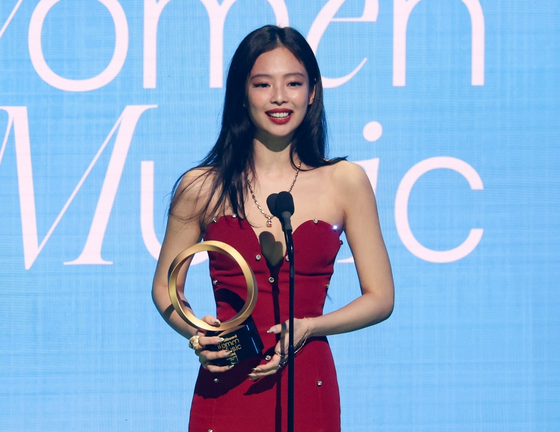 Jennie at the 2025 Billboard Women in Music awards in Los Angeles on March 29. [RIZZ COMM]