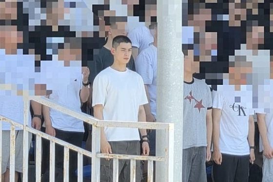 Cha Eun-woo, a member of the boy band Astro and an actor, entered the Army Training Center in Nonsan, South Chungcheong, on July 28. [Screenshot from social media]
