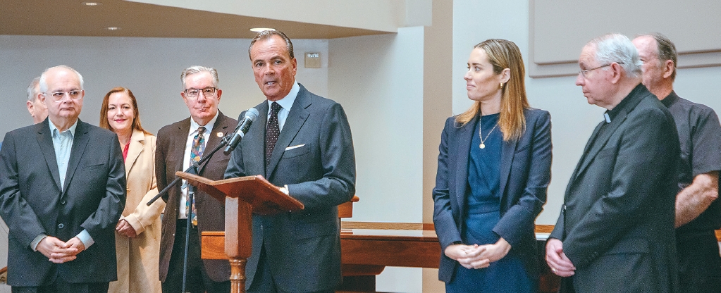 Rick Caruso speaks at South LA church event supporting LA Catholic Archdiocese immigrant support program