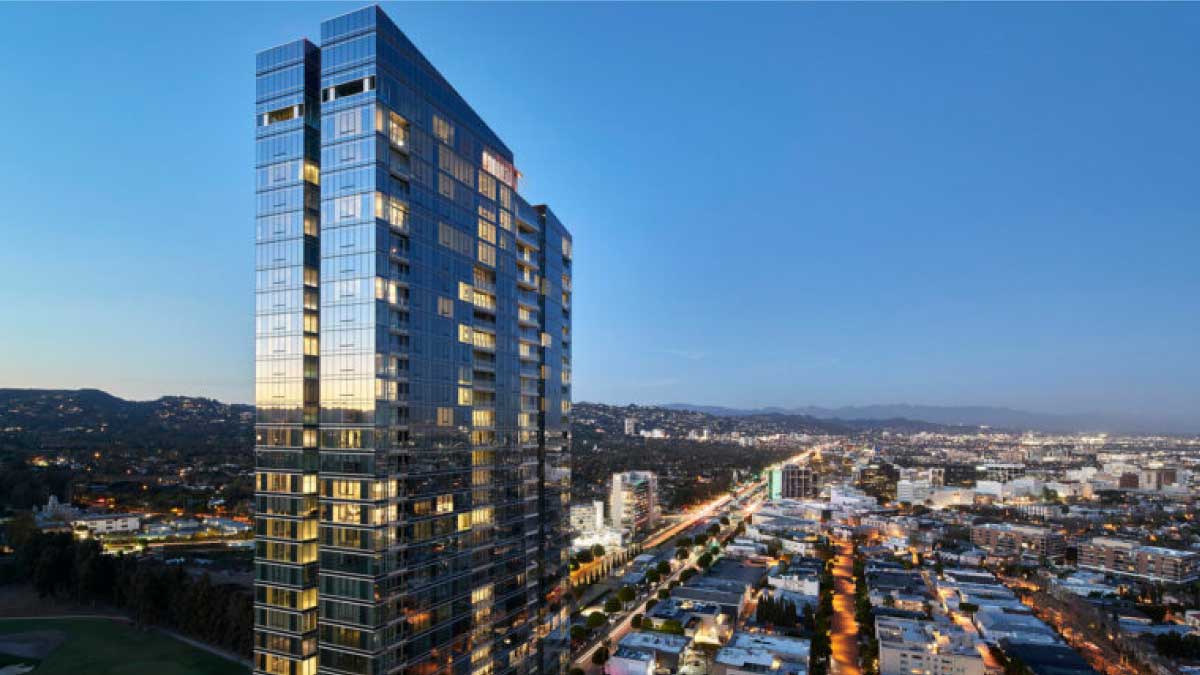 Ten Thousands apartment