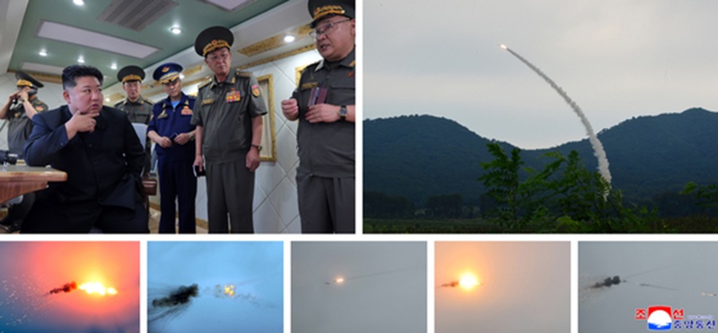 North Korea’s Missile Administration conducts tests of two newly developed surface-to-air missiles with improved performance against various targets to assess their combat capabilities in the presence of North Korean leader Kim Jong-un on Aug. 23, the Korean Central News Agency reports on Aug. 24. [YONHAP]
