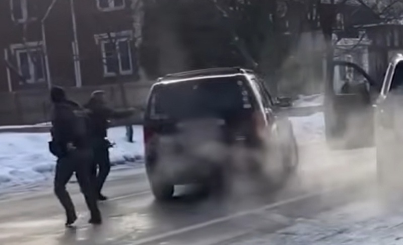 The moment an ICE agent fires at the SUV driven by Renee Nicole Good. [Screenshot from ABC7 News]