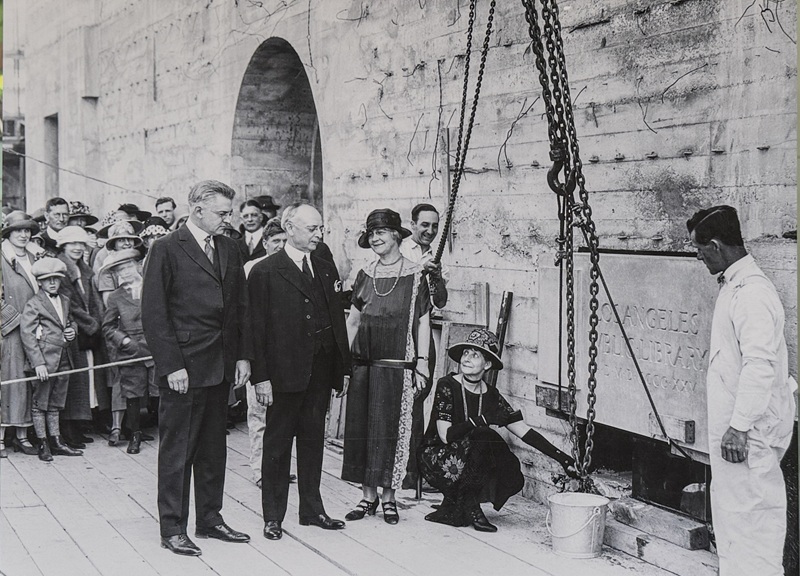 A copper time capsule being installed inside the library on May 3, 1925. [Courtesy of the library]