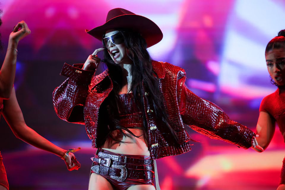 Jennie to headline Lollapalooza