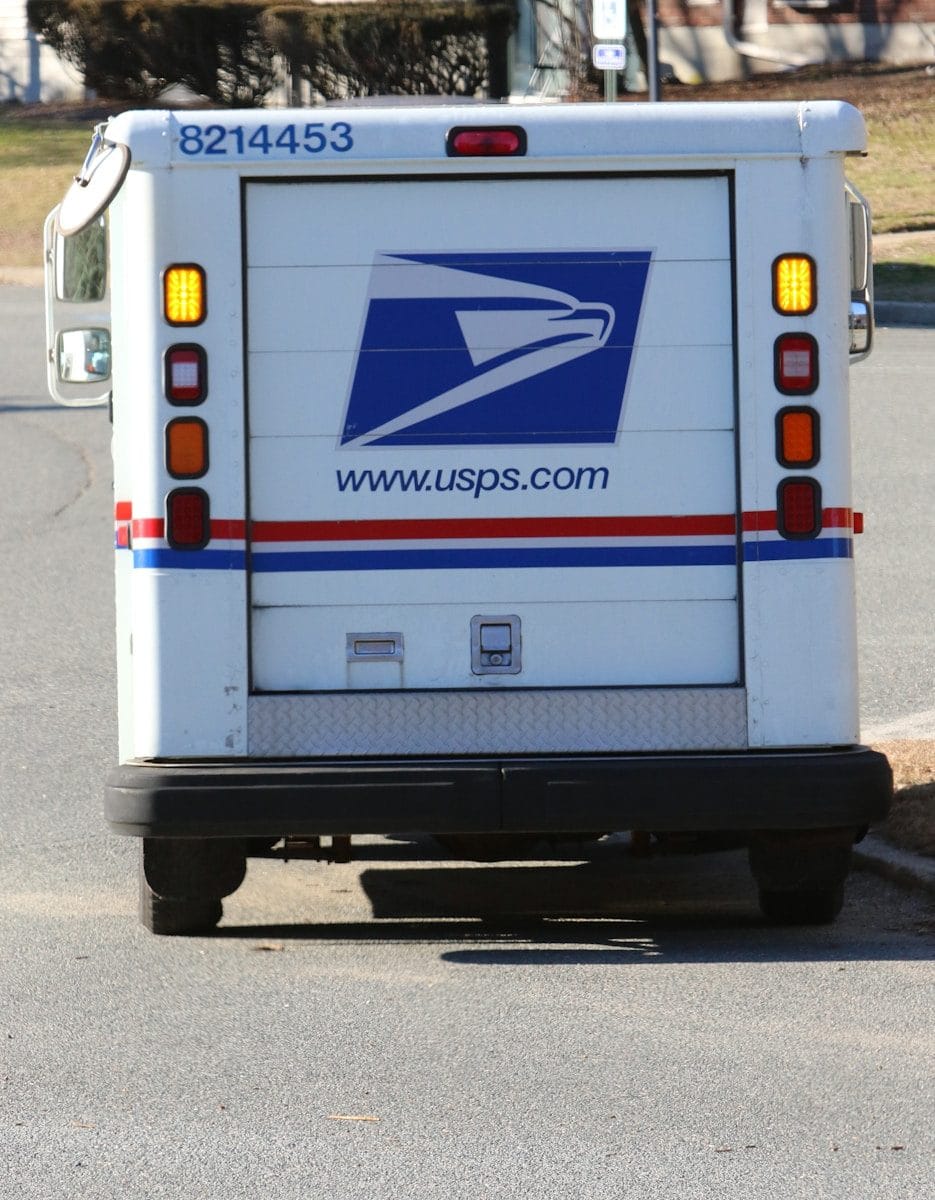 USPS bribery scheme