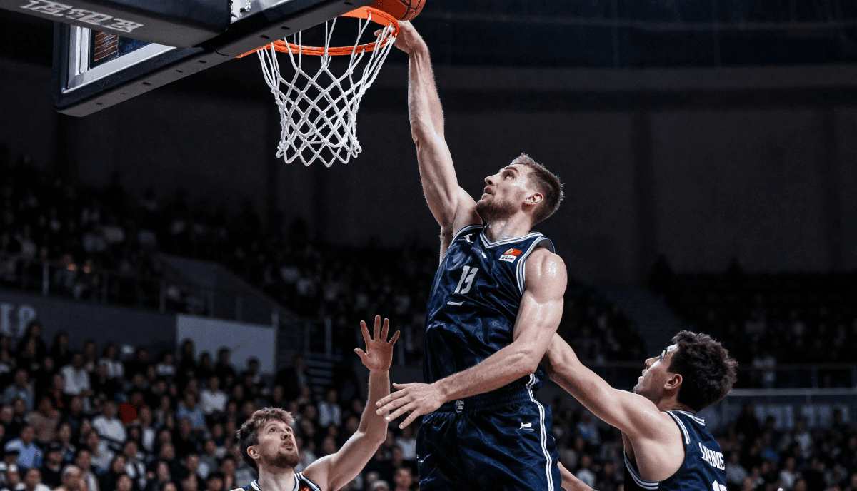 Performance historique d&rsquo;Allen : Cleveland écrase les Trail Blazers