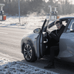 Voiture électrique au froid hivernal