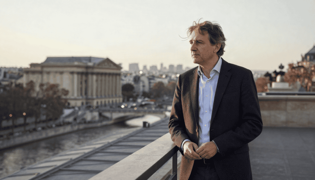Pourquoi Glucksmann refuse toute alliance avec Mélenchon et change de stratégie politique ?