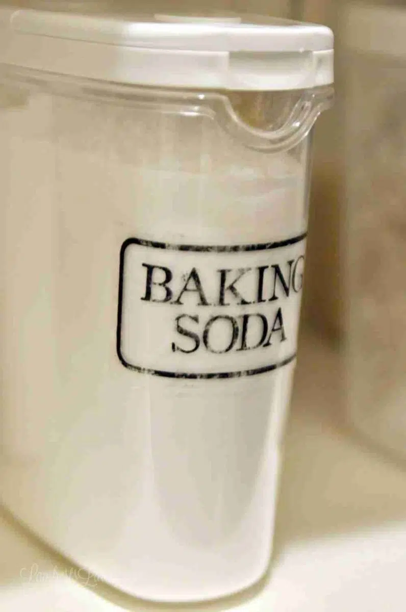 close up of baking soda canister with label.