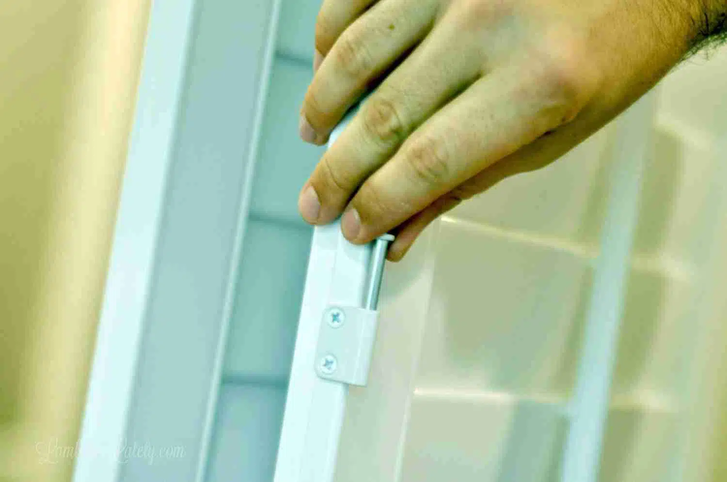 taking hinge pin out.