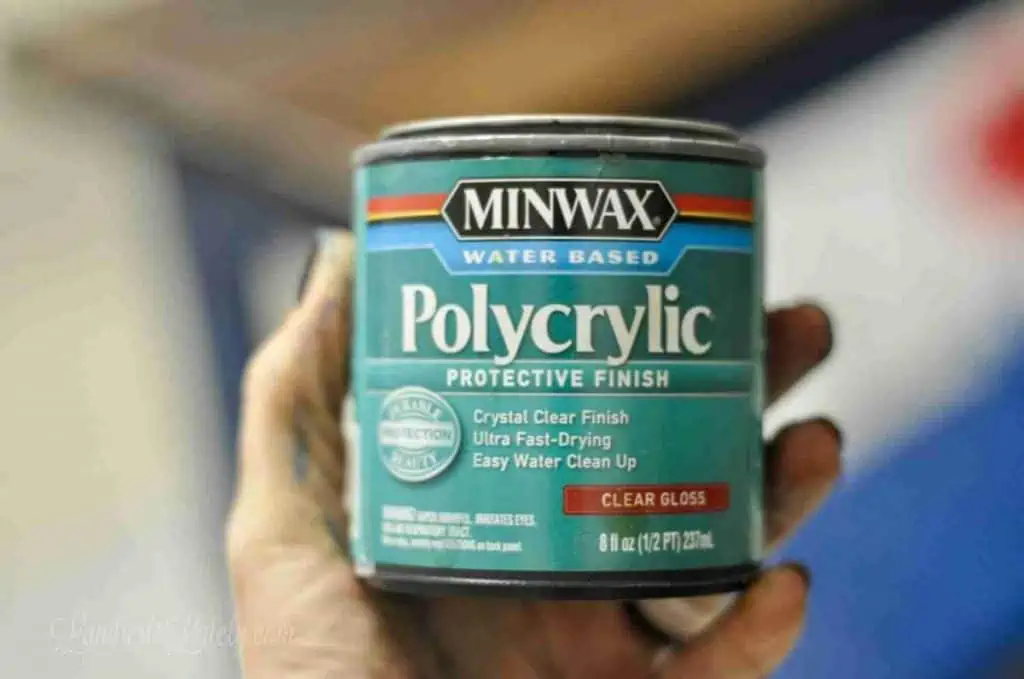 can of minwax polycrylic.