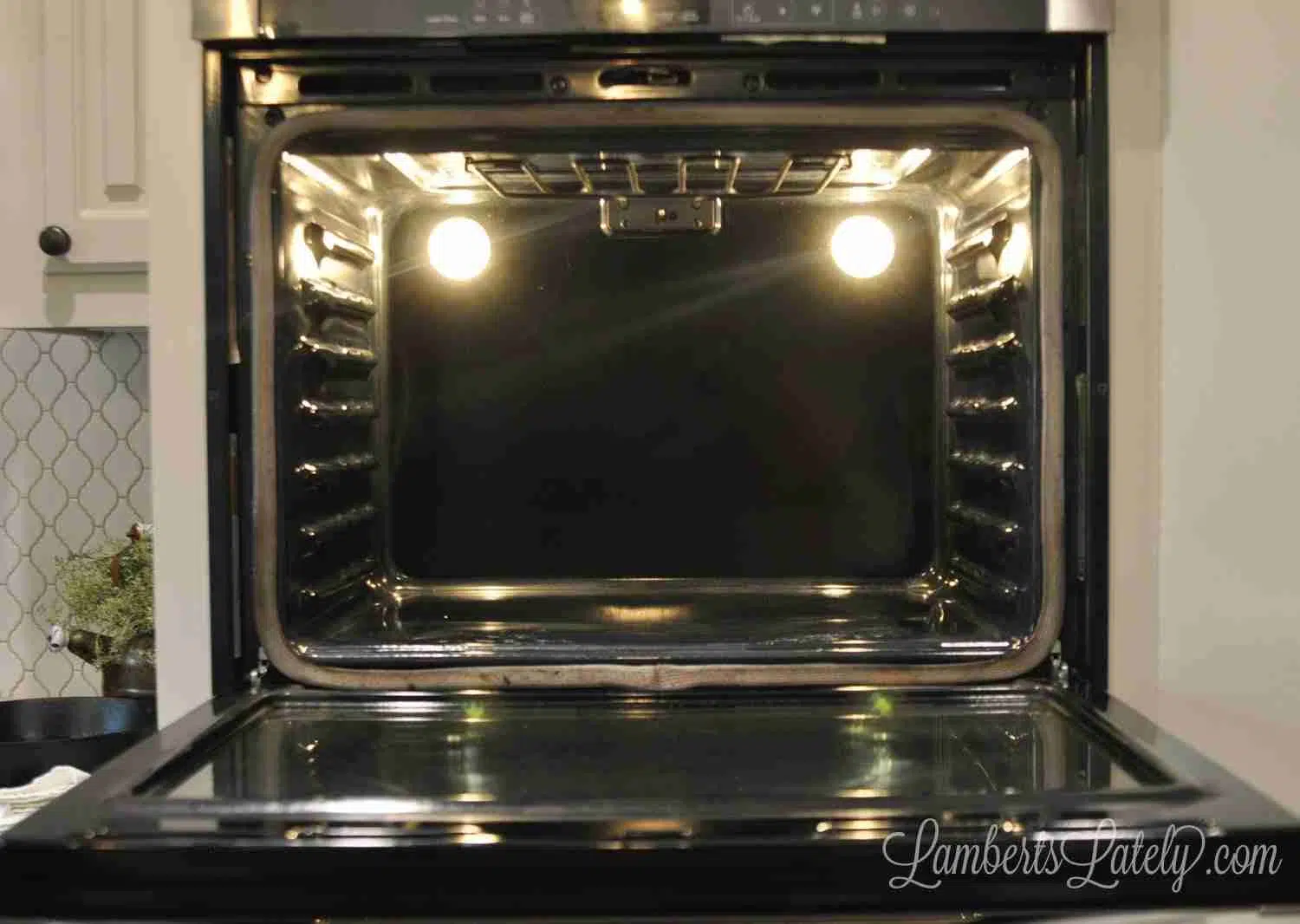 clean empty oven