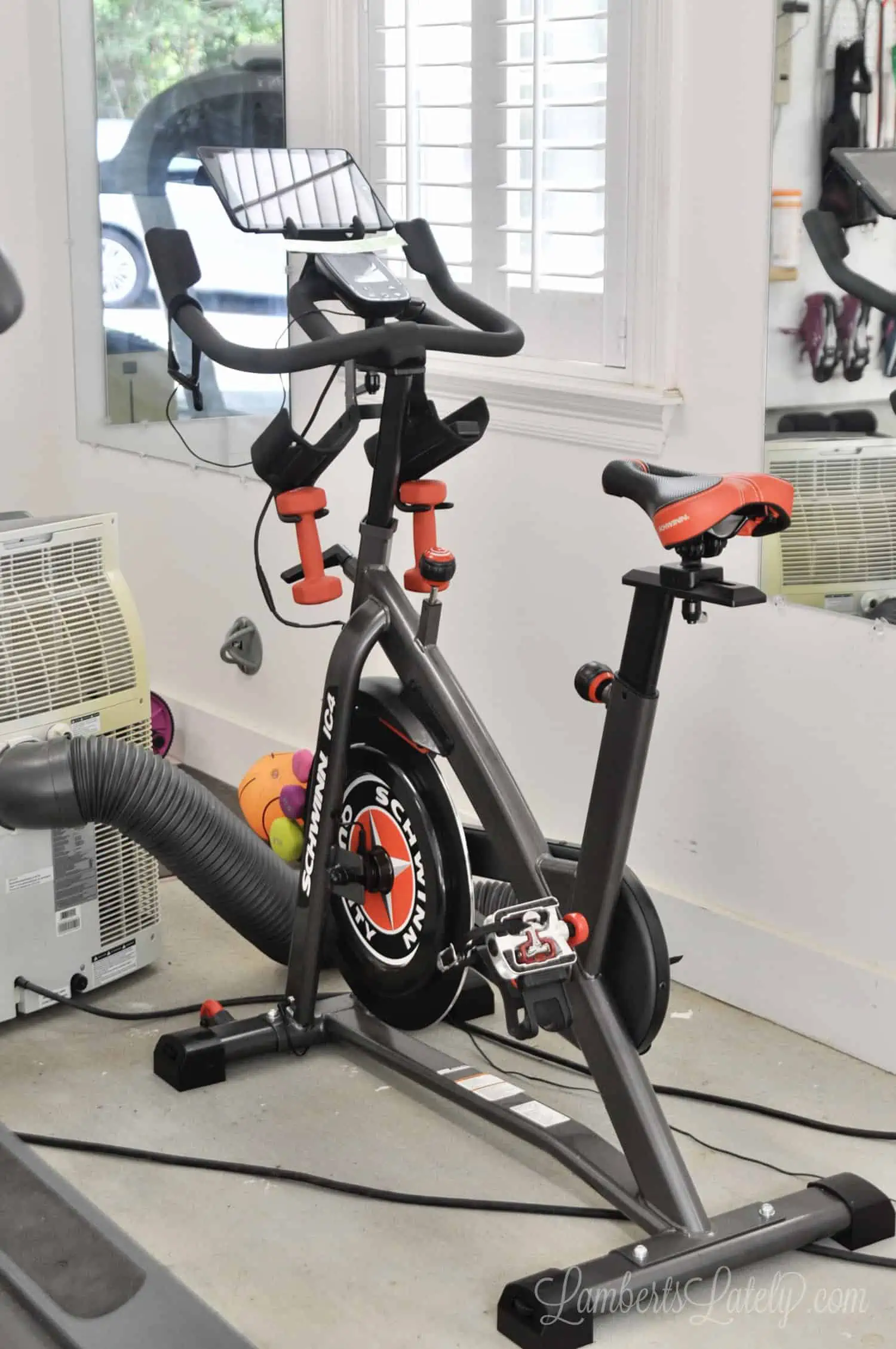 Schwinn ic4 bike in a garage.