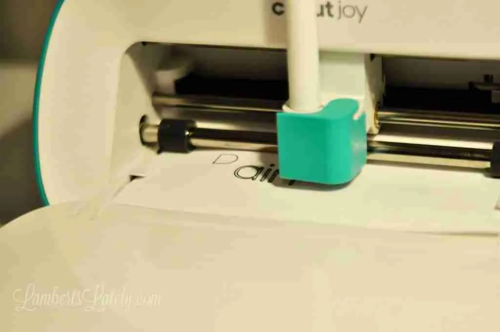 marker in a cricut joy