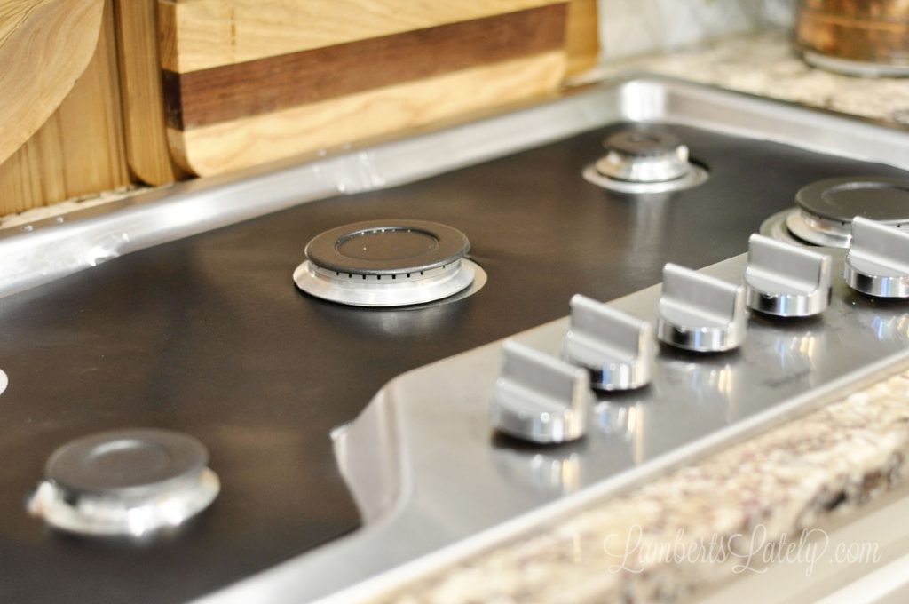 diy stove splatter guard on a stovetop