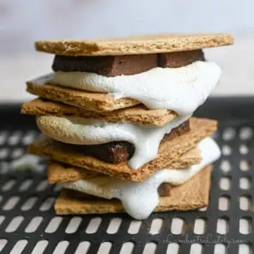 stack of s'mores on an air fryer pan.