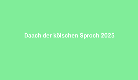 Blumengarten in Lindweiler mit bunten Blumen und grünen Rasenflächen.