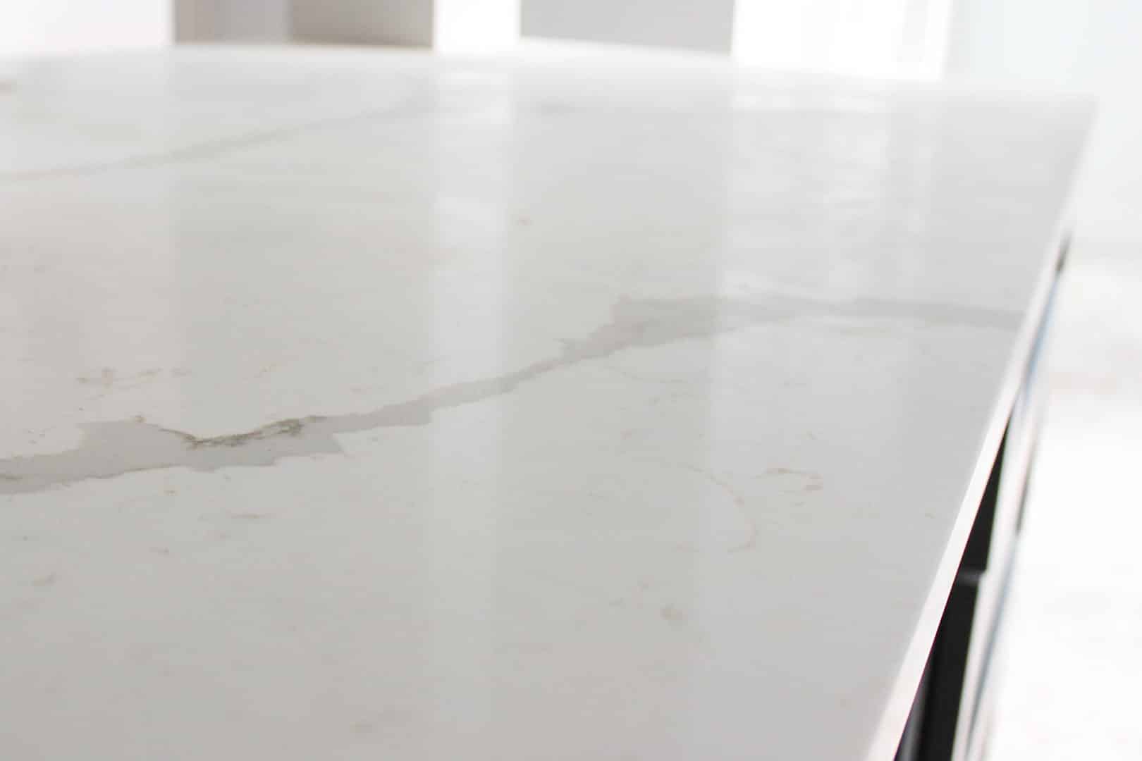Elegant marble countertop in modern Livingston Homes kitchen.