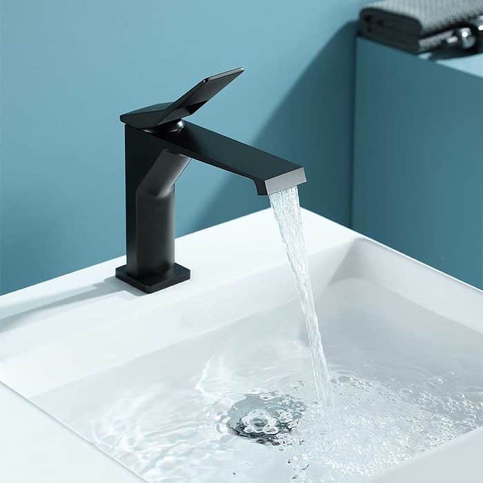 Waterfall hot and cold basin mixer -waterflow- B601 01