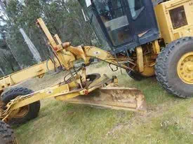 Used 1985 Mitsubishi MG300 Motor Grader | Articulated Frame - For Sale