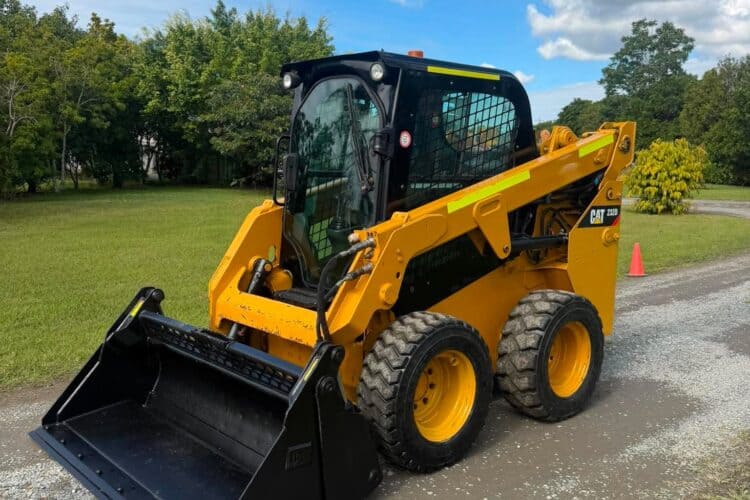 Buying a used excavator privately? Here are the traps that catch people out