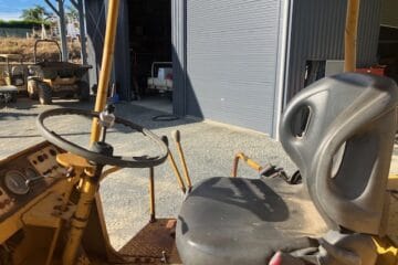 Used Kawasaki KSS50Z Loader — Wheeled - For Sale