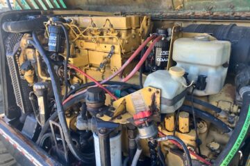 Used 1996 Caterpillar TH82 Telehandler — Fixed Boom - For Sale